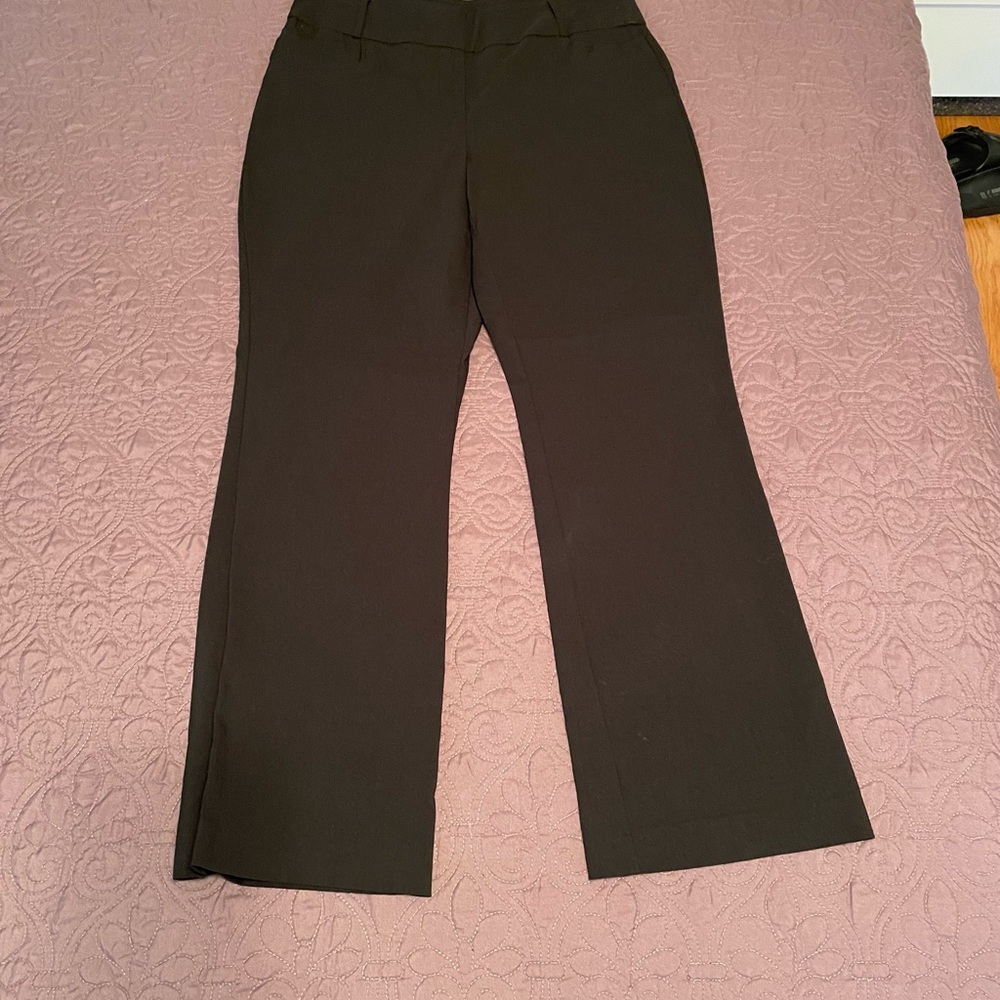 Reitmans pull on black pants size 14 petite